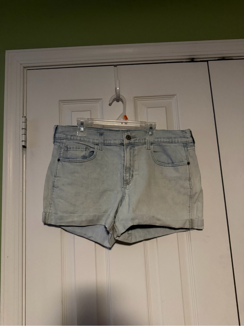 Old Navy Light Blue Denim Cuffed Women's Shorts